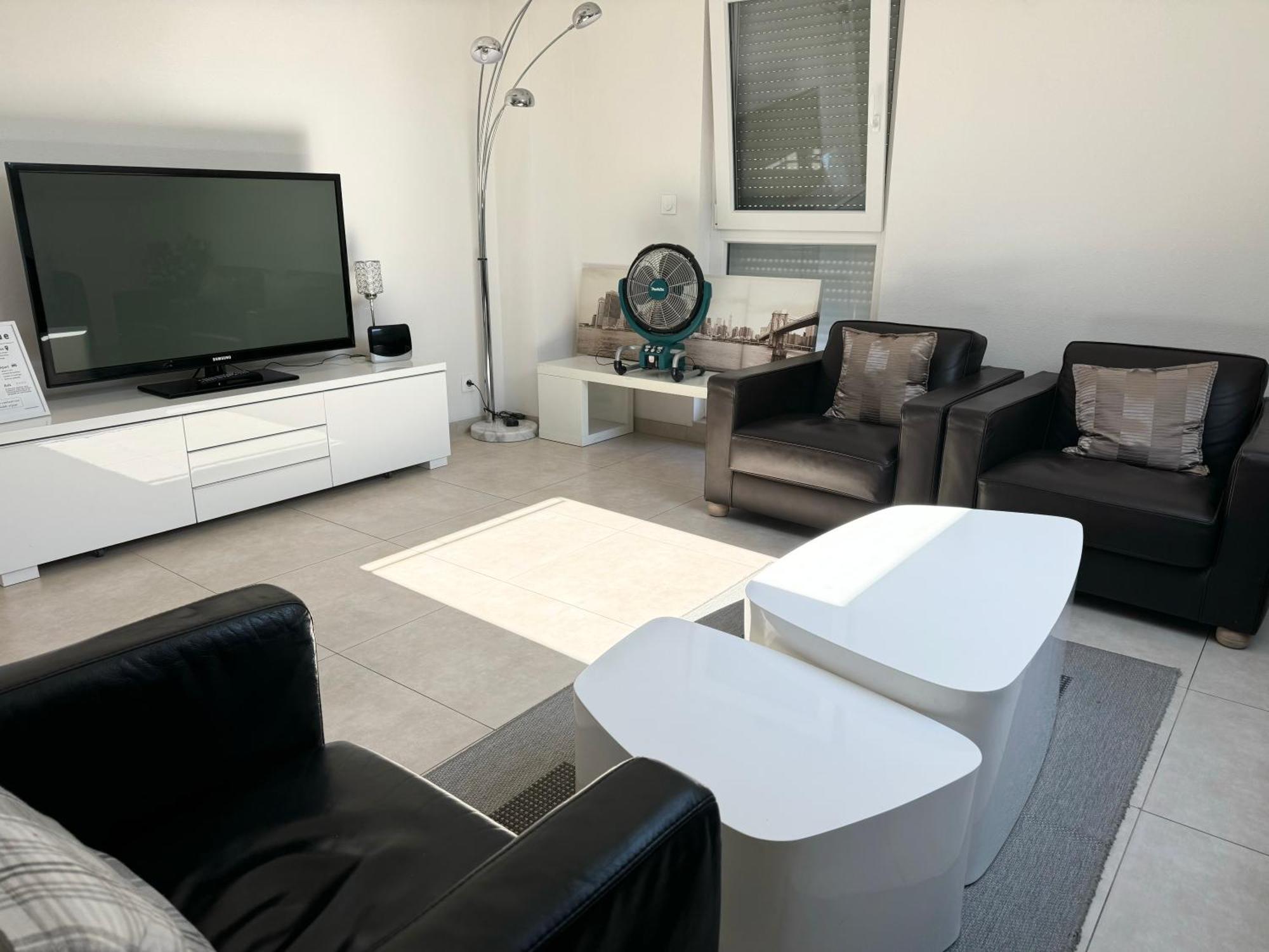 Appartement Bes,, Attique Neuf Avec Confort Wittenheim Esterno foto